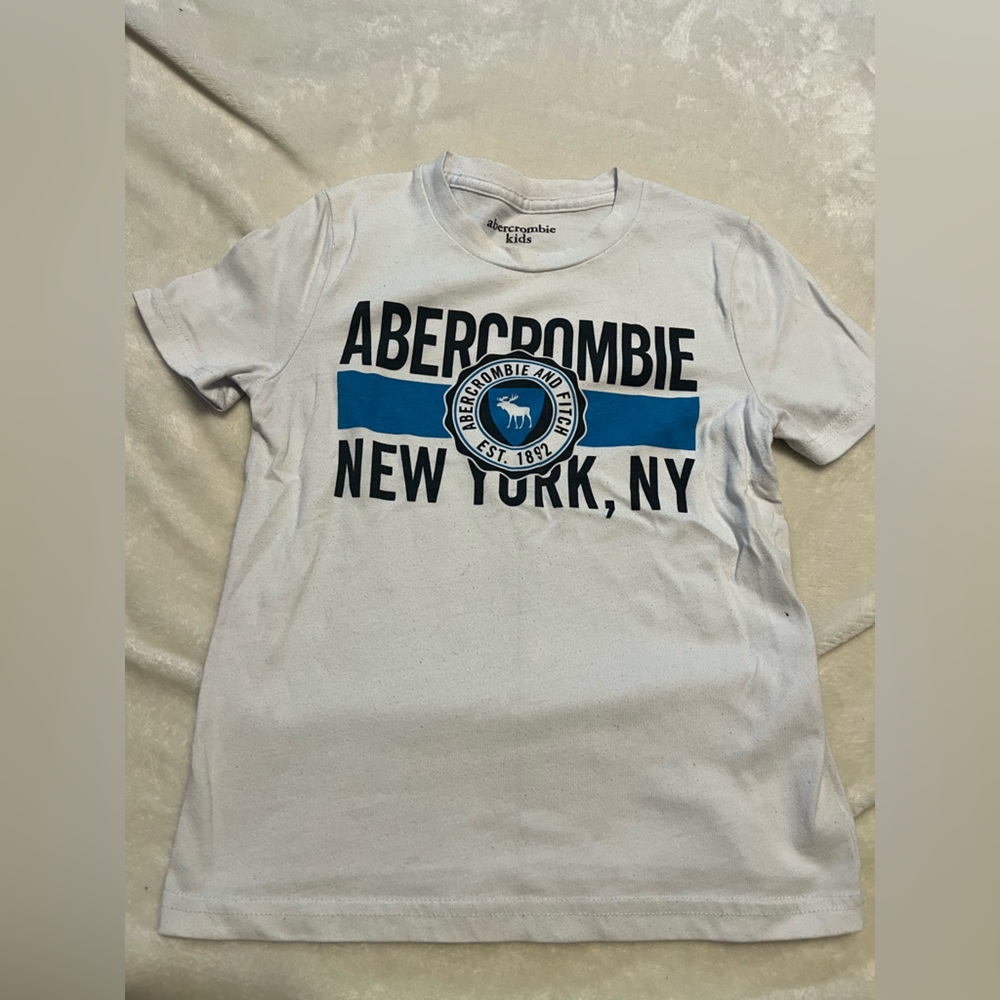 Abercrombie shirt. Size 5/6